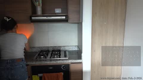 Snapshot of its_jessi chatting on February 2, 2026, 8:51 pm Jessi online show from February 2, 2026, 8:51 pm