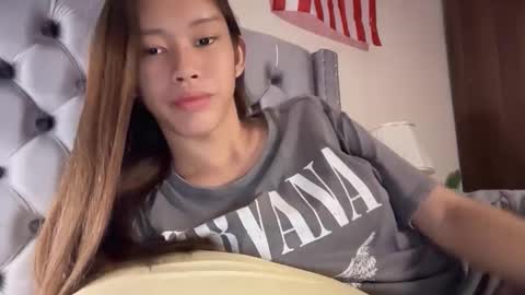 Snapshot of its_me_cora chatting on September 25, 2025, 4:27 am Cora online show from September 25, 2025, 4:27 am