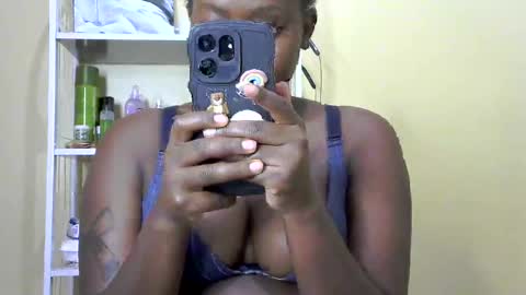 BigAss horny online show from February 28, 2025, 12:20 pm