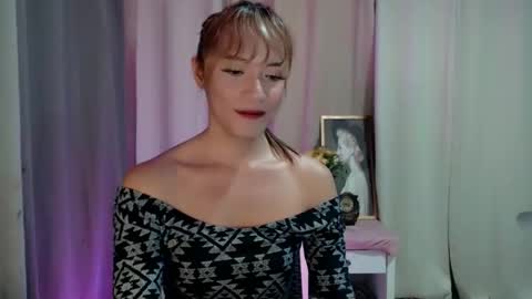 April online show from November 29, 2025, 10:57 pm