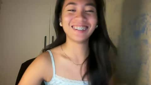 Candy online show from June 17, 2026, 7:37 pm
