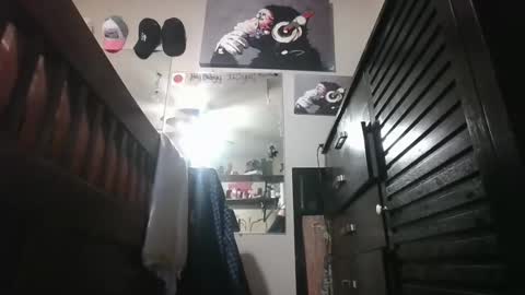 itsdannibaby online show from May 31, 2026, 7:37 pm