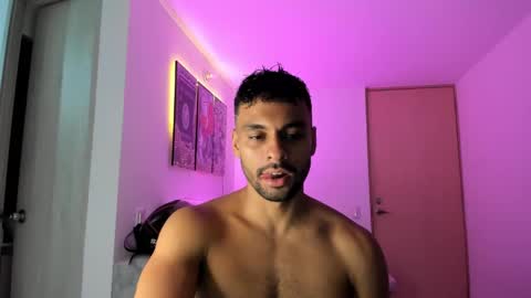 Snapshot of itsgeo1111 chatting on February 18, 2025, 4:26 am CALL ME GEO online show from February 18, 2025, 4:26 am