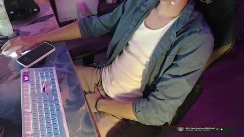itslamayo online show from April 12, 2026, 3:44 am