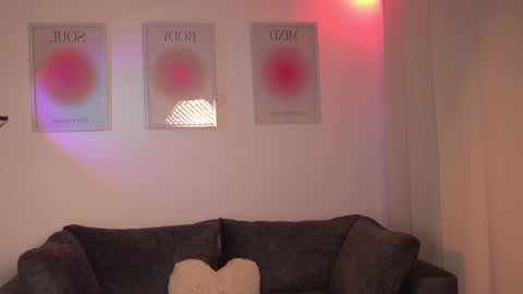 lau online show from December 23, 2025, 1:58 am