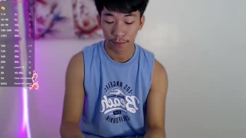 itsme_cxhennn online show from October 26, 2025, 6:52 am