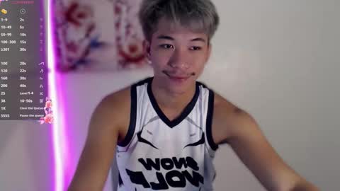 itsme_cxhennn online show from November 8, 2025, 8:07 pm