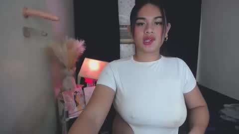 Snapshot of itsme_jazzy chatting on November 7, 2025, 5:13 pm JAZ online show from November 7, 2025, 5:13 pm