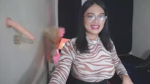 Snapshot of itsme_jazzy chatting on November 13, 2025, 3:33 pm JAZ online show from November 13, 2025, 3:33 pm