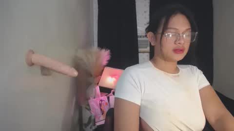 Snapshot of itsme_jazzy chatting on November 14, 2025, 4:55 am JAZ online show from November 14, 2025, 4:55 am