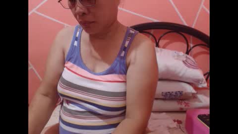 Snapshot of itsme_kitty chatting on May 29, 2026, 11:47 pm Kitty online show from May 29, 2026, 11:47 pm