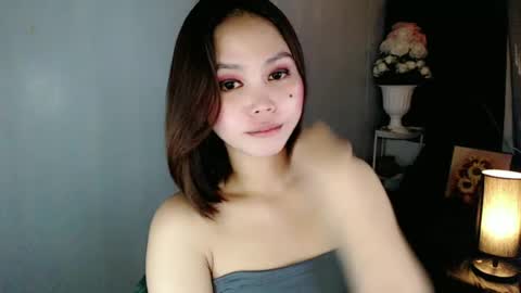 Snapshot of itsme_liza chatting on June 22, 2026, 9:23 pm itsme_liza online show from June 22, 2026, 9:23 pm