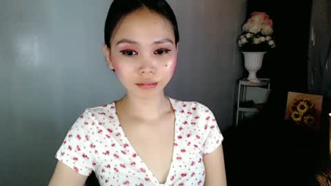 itsme_liza online show from June 25, 2026, 6:18 am