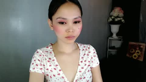itsme_liza online show from June 25, 2026, 9:19 pm