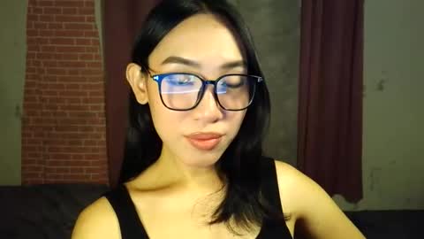 itsmehotqueen online show from March 26, 2026, 1:55 am