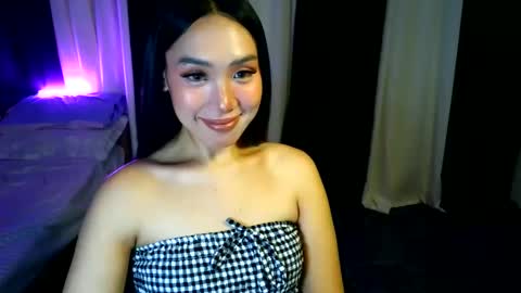 itsmehotqueen online show from May 10, 2026, 3:39 pm