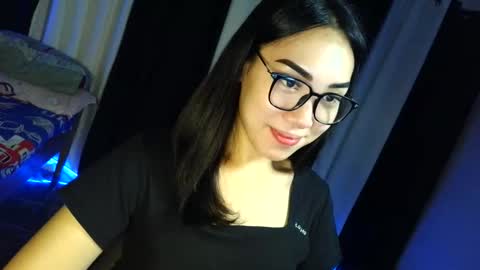 itsmehotqueen online show from May 20, 2026, 3:18 pm