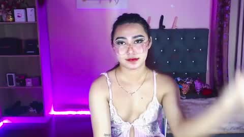 Siana online show from December 5, 2024, 5:37 am