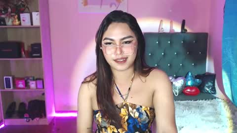 Siana online show from February 1, 2025, 4:24 am