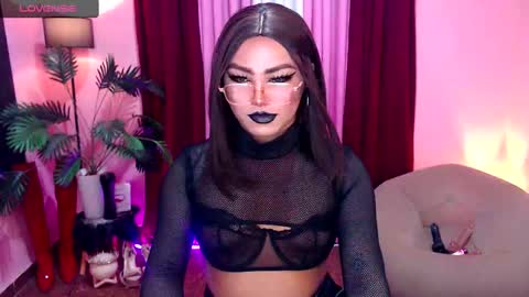 Siana online show from September 28, 2025, 4:12 pm