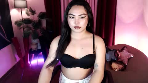 Siana online show from February 5, 2026, 1:54 am