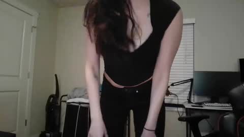 itsmeyourangelbb online show from September 15, 2025, 10:37 am