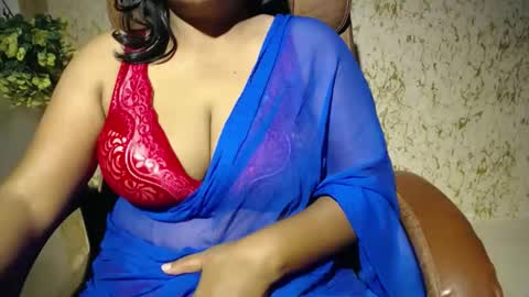 Snapshot of itsmiradesire chatting on April 10, 2026, 3:01 am Mira online show from April 10, 2026, 3:01 am