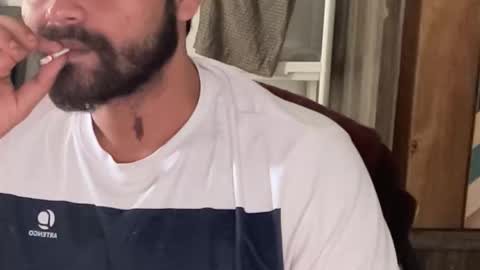 Snapshot of itsmylife021 chatting on September 25, 2025, 7:01 am Raje online show from September 25, 2025, 7:01 am