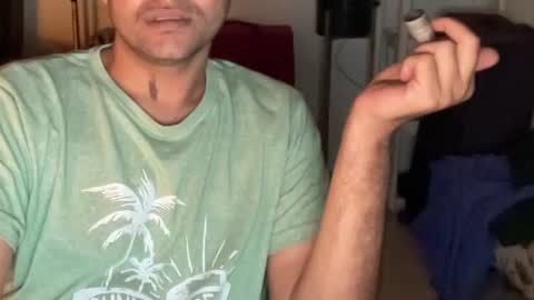 Snapshot of itsmylife021 chatting on October 7, 2025, 7:44 pm Raje online show from October 7, 2025, 7:44 pm