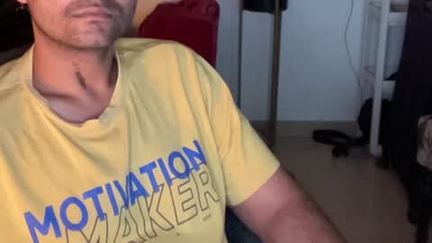 Snapshot of itsmylife021 chatting on October 10, 2025, 5:12 pm Raje online show from October 10, 2025, 5:12 pm