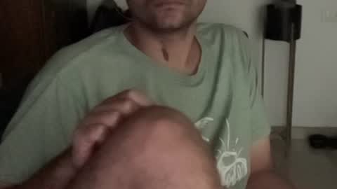 Snapshot of itsmylife021 chatting on October 12, 2025, 2:49 pm Raje online show from October 12, 2025, 2:49 pm