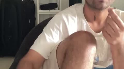 Snapshot of itsmylife021 chatting on October 15, 2025, 8:58 am Raje online show from October 15, 2025, 8:58 am