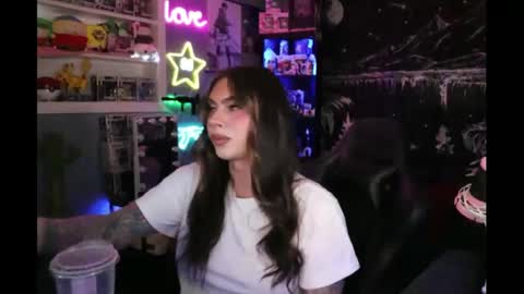 Nicki Foxx online show from January 31, 2025, 8:01 pm