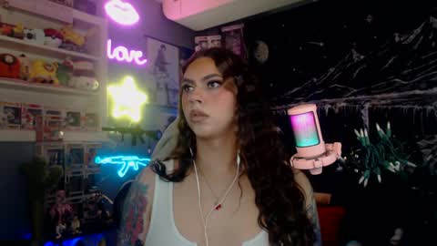 Nicki Foxx online show from February 14, 2025, 1:34 am