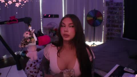 Nicki Foxx online show from June 3, 2026, 10:26 pm