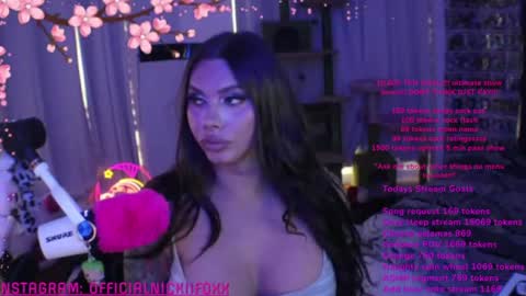 Nicki Foxx online show from June 25, 2026, 11:31 pm