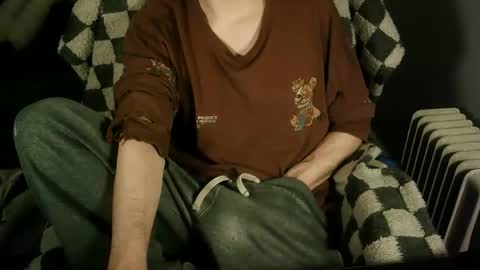 itsnotliam834 online show from November 9, 2025, 2:43 am