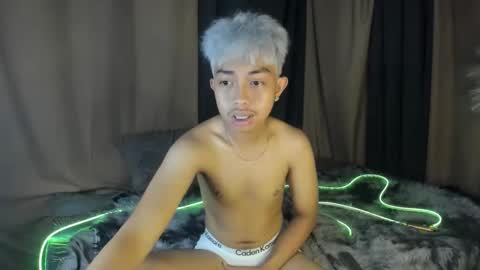 Snapshot of itsyourcummerboy_xx chatting on May 18, 2026, 7:36 am Kyle online show from May 18, 2026, 7:36 am