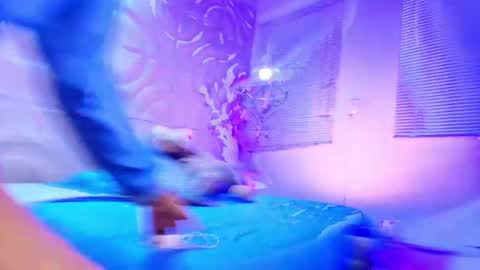 itszairen online show from May 8, 2026, 3:56 am