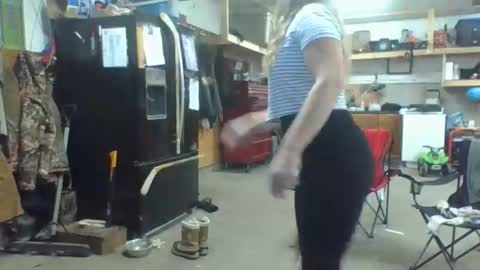 Snapshot of ittakestwo189963 chatting on March 5, 2026, 1:56 am ittakestwo189963 online show from March 5, 2026, 1:56 am