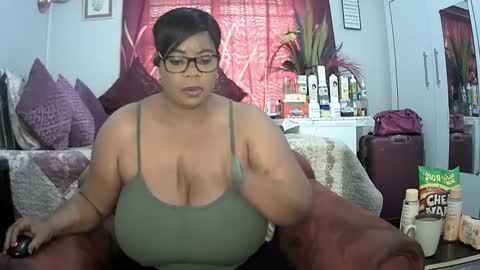 itumeleng74 online show from January 4, 2025, 5:16 am