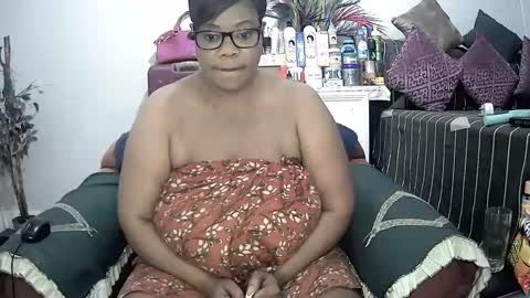 itumeleng74 online show from February 3, 2025, 4:25 am
