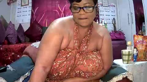 itumeleng74 online show from June 17, 2026, 6:27 am