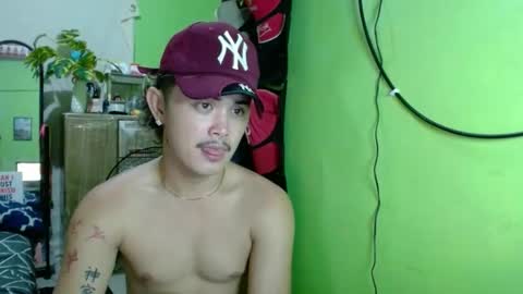 itzme_dex online show from April 28, 2026, 3:06 pm