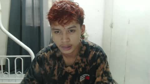 Snapshot of itzme_john chatting on June 16, 2026, 3:42 am itzme_john online show from June 16, 2026, 3:42 am