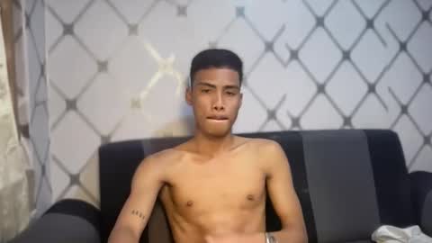 itzme_urboy online show from April 2, 2026, 4:10 am