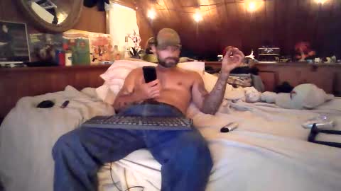Itzmeebabyy online show from April 29, 2026, 11:14 am