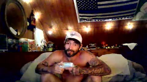 Itzmeebabyy online show from April 30, 2026, 8:57 pm