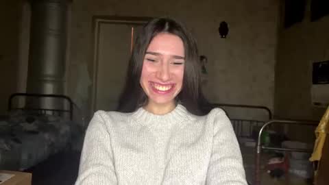 Mia online show from February 7, 2026, 1:48 pm