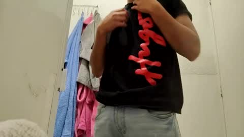 Snapshot of ivan20594229 chatting on February 10, 2025, 2:30 am ivan20594229 online show from February 10, 2025, 2:30 am